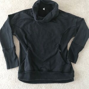 Lulu Lemon Funnel-neck sweatshirt